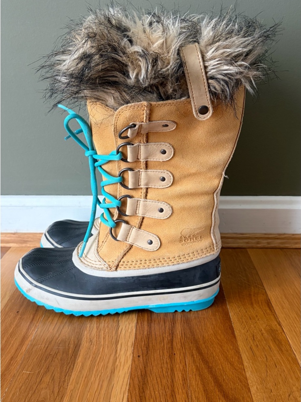 SOREL JOAN OF ARCTIC™ Women's Waterproof Boot